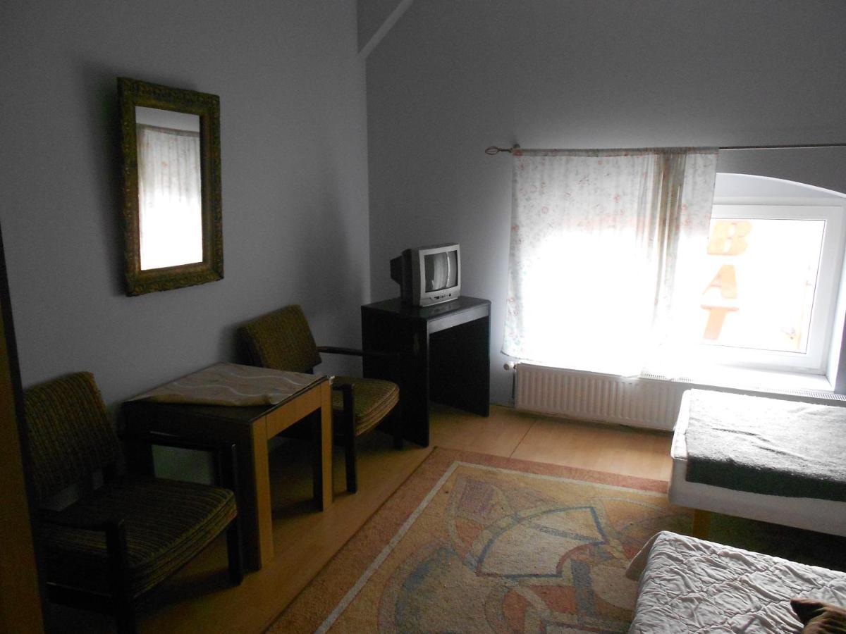 Hostel Na Bocianowie Bydgoszcz Zewnętrze zdjęcie