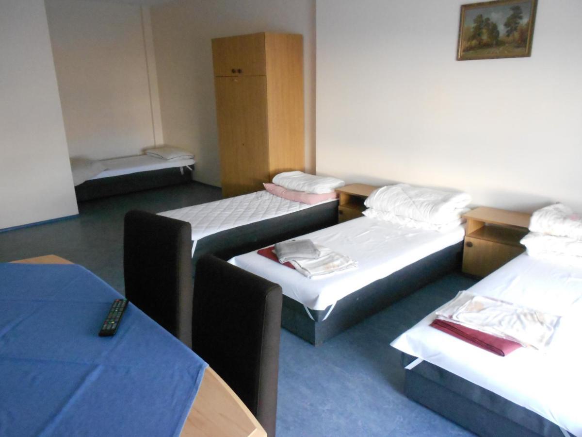 Hostel Na Bocianowie Bydgoszcz Zewnętrze zdjęcie