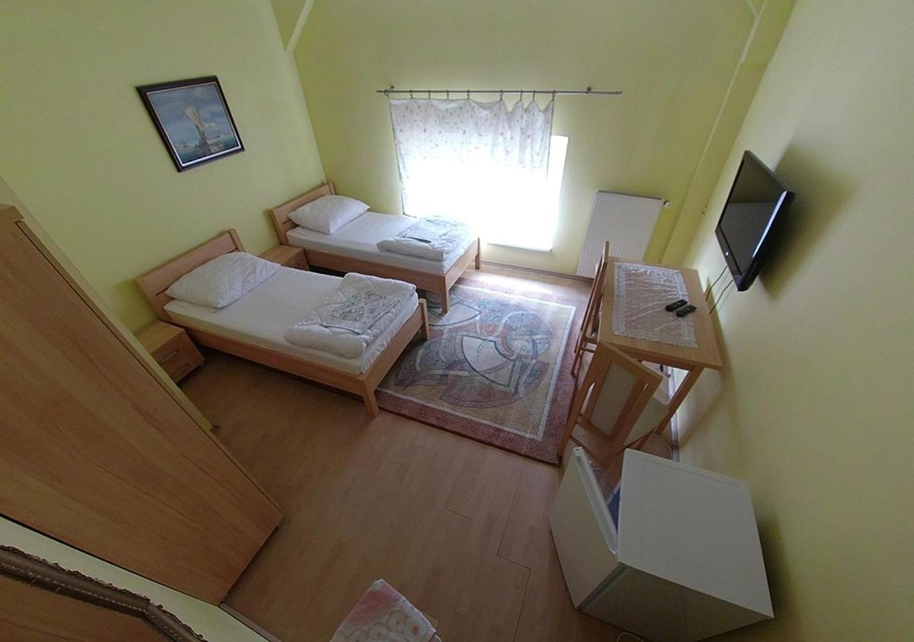 Hostel Na Bocianowie Bydgoszcz Zewnętrze zdjęcie